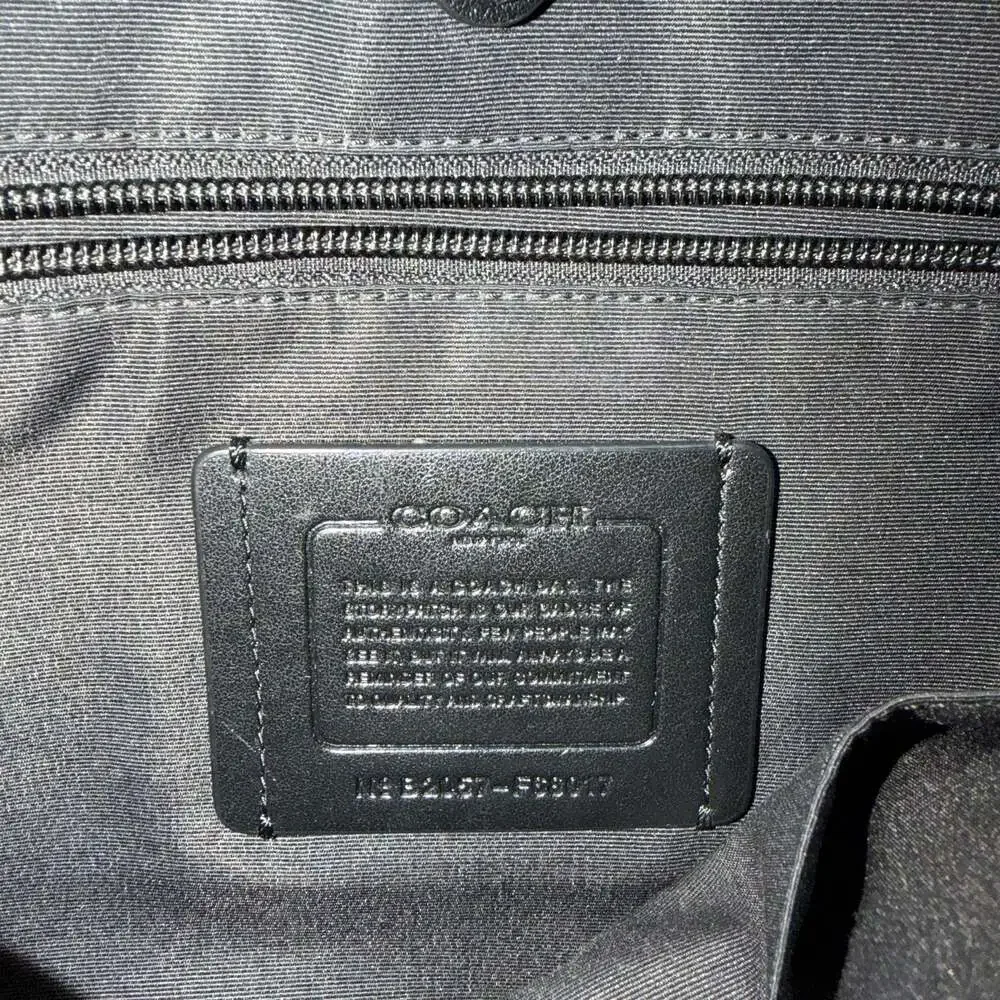 Coach  Messenger Bag in Black Pebble Leather